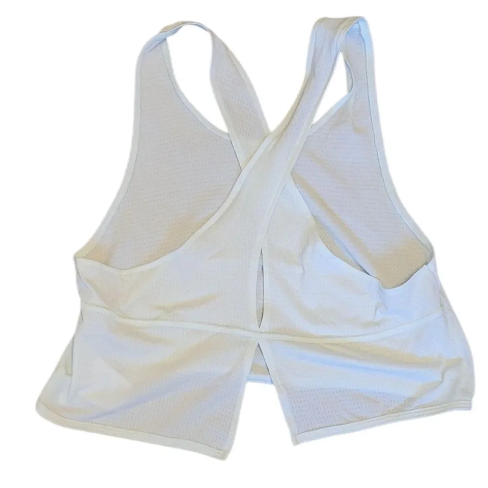 Nike Women's Mint Green Cropped Mesh Tank Top Size M